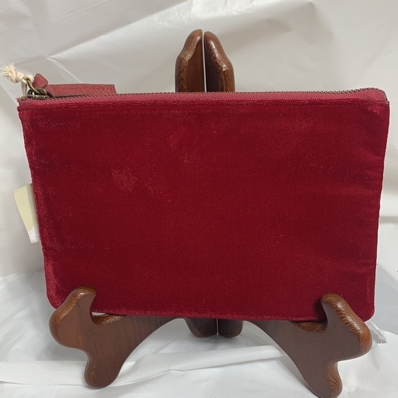 LUCKY Red & Light Magenta Cosmetic makeup Bag zipper closure NWT - Picture 2 of 3